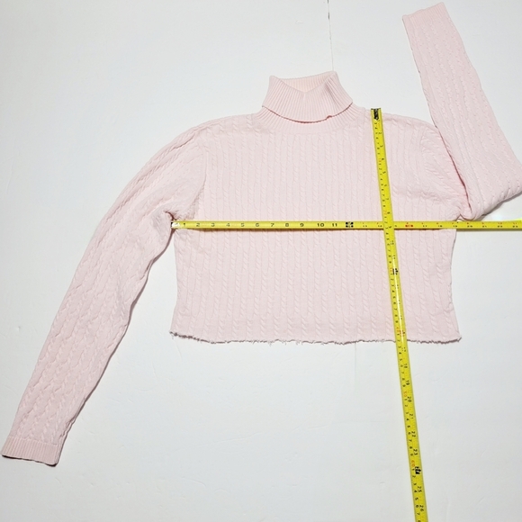 Simply Sweet Pink Turtleneck Cable Knit Long Sleeve Raw Edge Sweater (S) - Picture 7 of 7